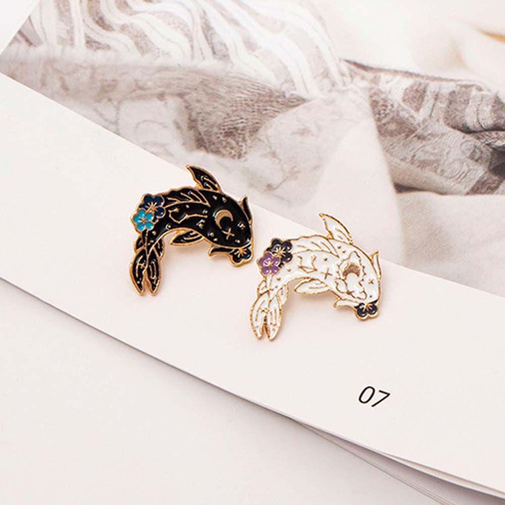 Collar Brooch Travel Commemorative Brooches Pin Enamel Pin Koi Fish Brooches Lapel Brooch