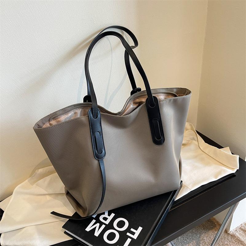 Oxford Cloth Large-capacity New Simple Trendy Versatile Shoulder Bag, College Student Class Commuting Tote Bag