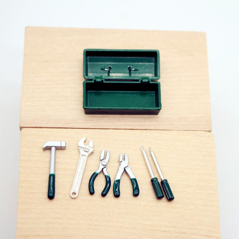 

1 шт. Мини-садоводство Сплав Мини-молоток Отвертка Плоскогубцы Гаечный ключ Набор инструментов для уличных садов