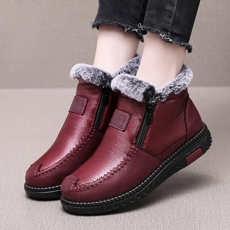 Old Beijing Cloth Shoes with Imitation Leather Surface Thickened and Velvet for The Elderly Mother's Shoes Women's Boots Winter Women's Shoes