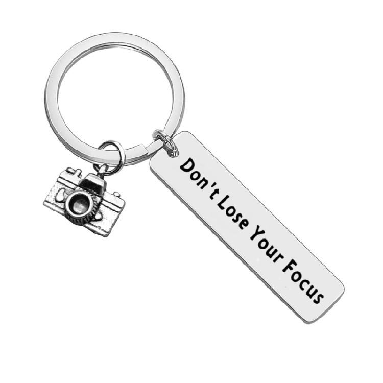 Photography Theme Keychain Stainless Steel Vintage Camera Design Smooth Brims Everyday Carry Accessory For Adults
