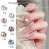 Nageldesign – Strass och nageldekorationer