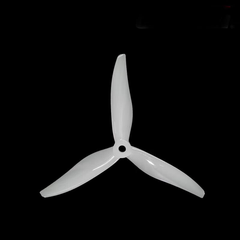 

Black Scorpion 5-Inch 3-Blade PC Racing Propellers