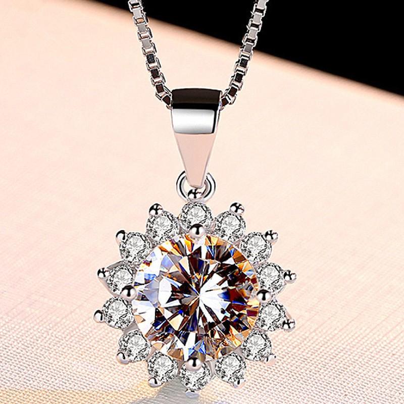 

Round Sunflower Pendant Necklace with White Gold Plating and High-Grade Zircon - Elegant Christmas Gift Jewelry White Gold Pendant [Excluding Chain]