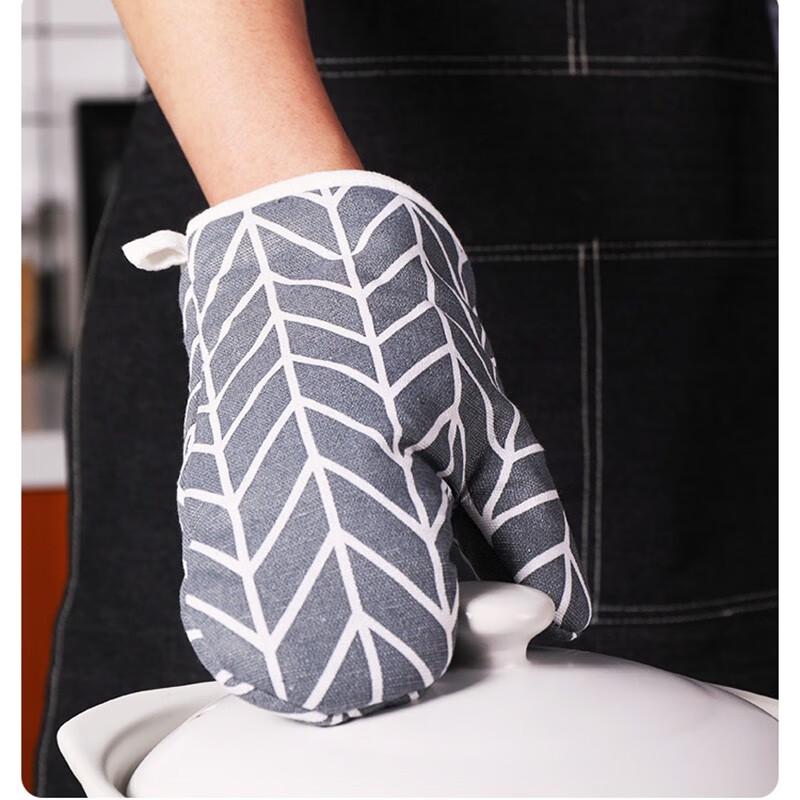Xidi'en Cotton Heat Resistant Oven Mitts