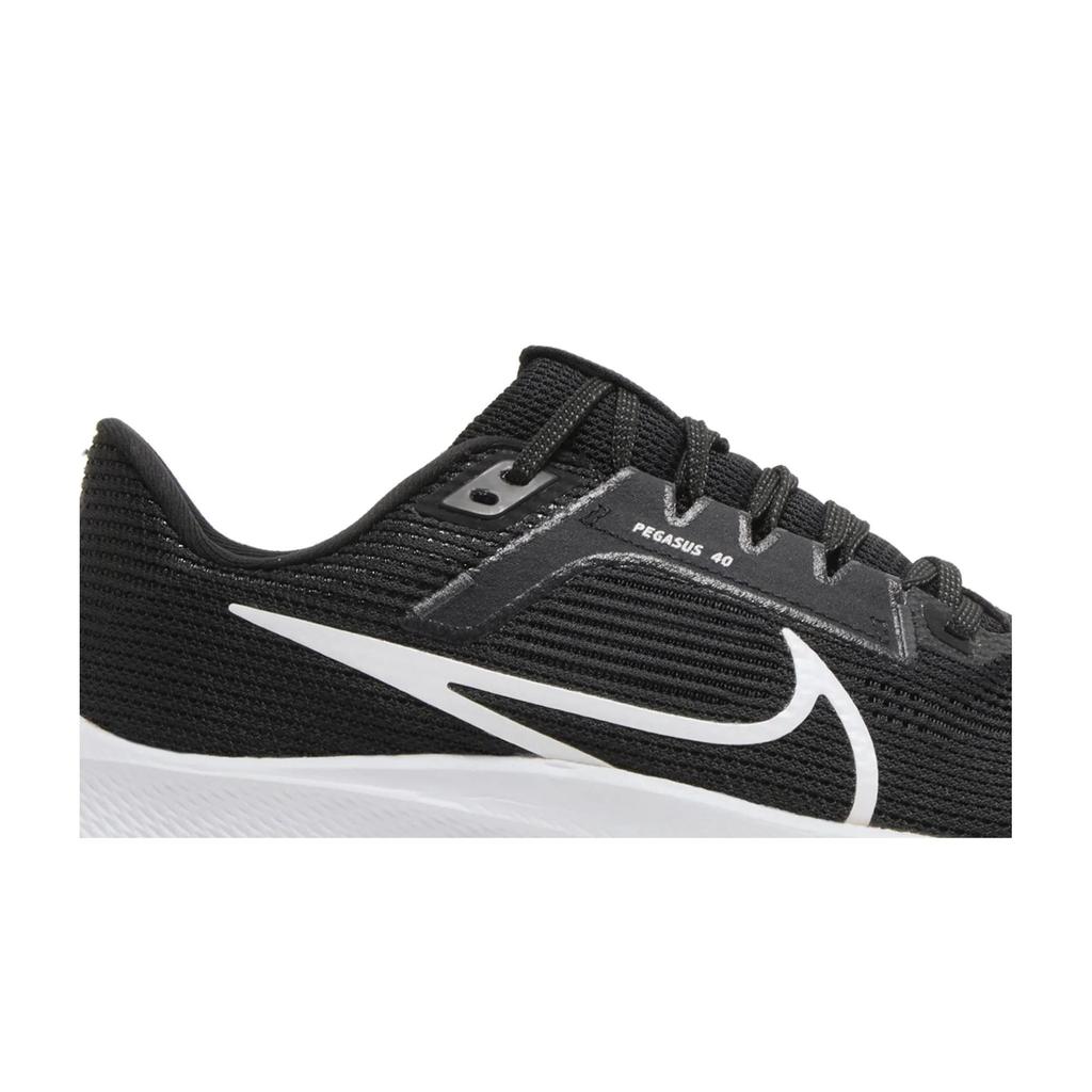 Nike Womens Air Zoom Pegasus 40 'Black White' (women's sizes) Black / Iron Grey / White Running Shoes DV3854 001