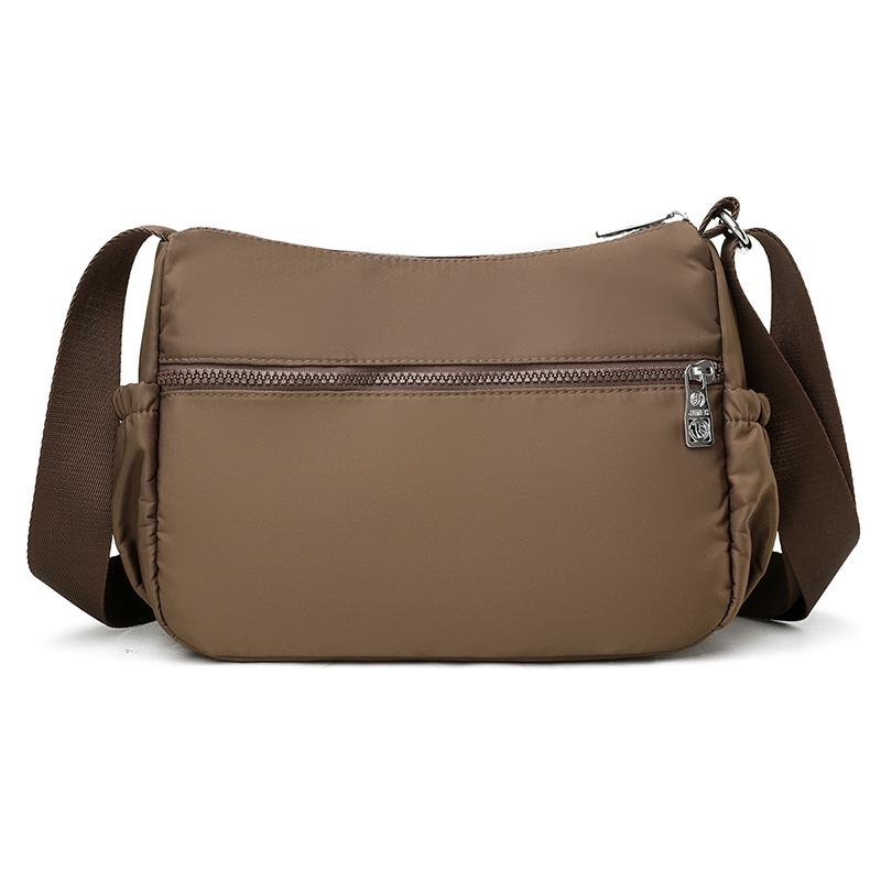 Large Capacity Crossbody Women's Shoulder Bag Multi Compartments Waterproof Nylon Leisure Dumpling Bag for Mom