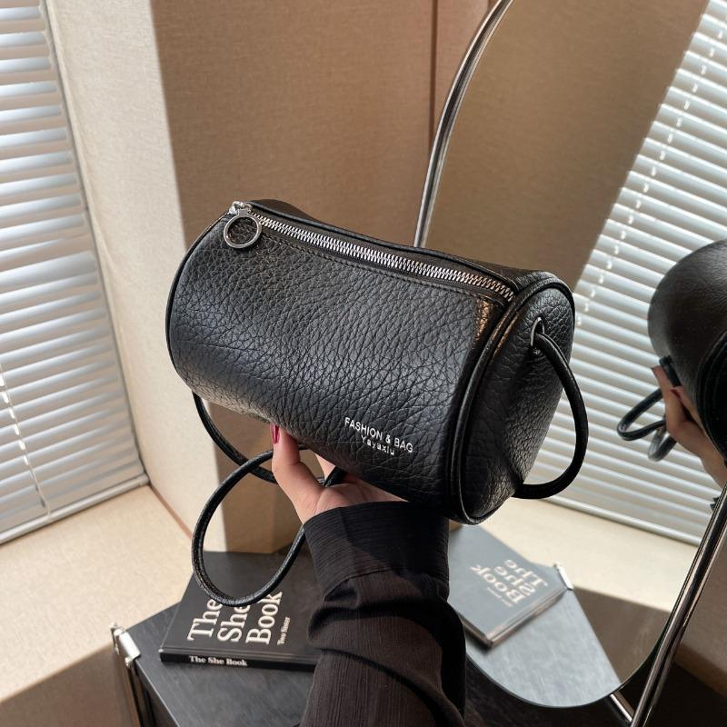 Simple and Fashionable New Pillow Bag Versatile Large-capacity Messenger Commuter Bag Niche Messenger Bag