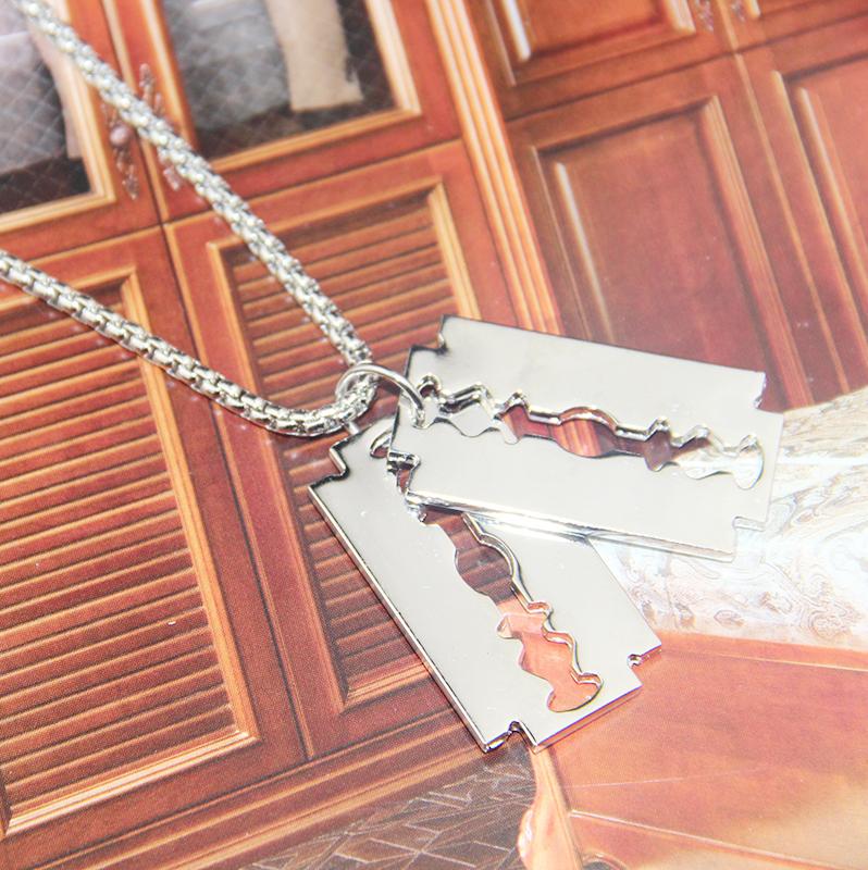Modeschmuck Doppelkanten Rasierklingen Anhänger für Herren Halskette Lässig Männlicher Kragen Geschenke für Männer Frauen