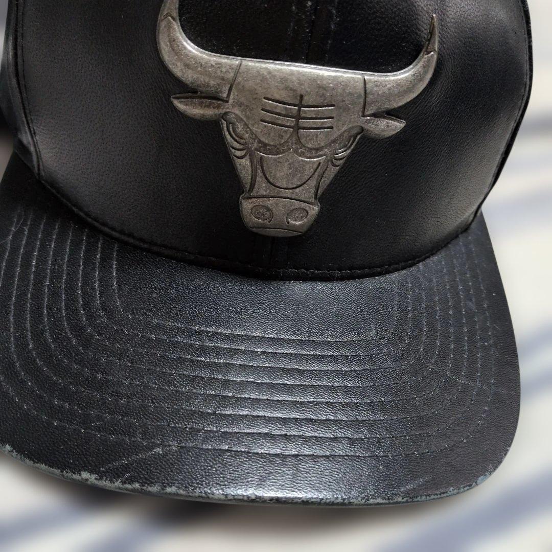 Used Chicago Bulls leather-effect baseball cap