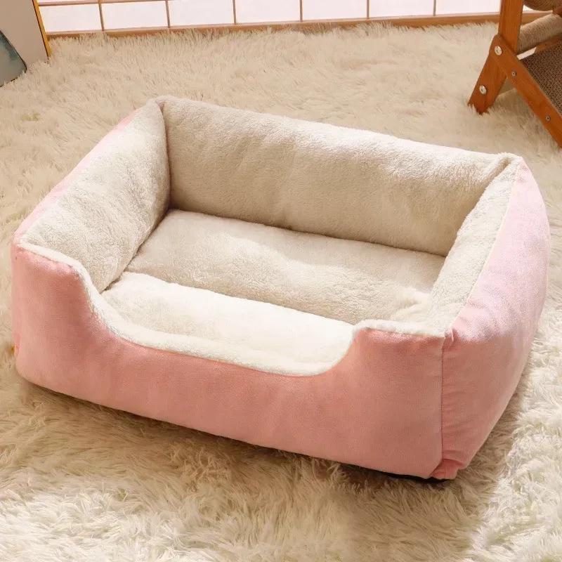 Winterwarmes Haustiernest: Quadratisches Schlafsofa für Katzen & Hunde