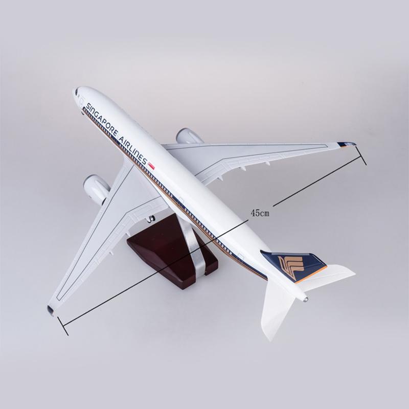 47cm Singapore Airlines A350 Simulation Civil Airliner Aircraft Model Airbus Scale 1:142 Collection Gift With Wheeled Light