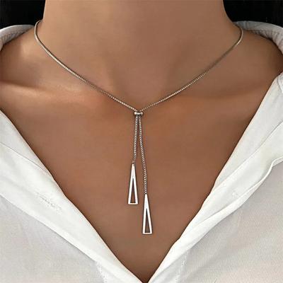 Metal Style Silver Color Triangle Pendant Necklace Fashionable Simple Charm Y Lariat Necklaces for Women Boho Minimalist
