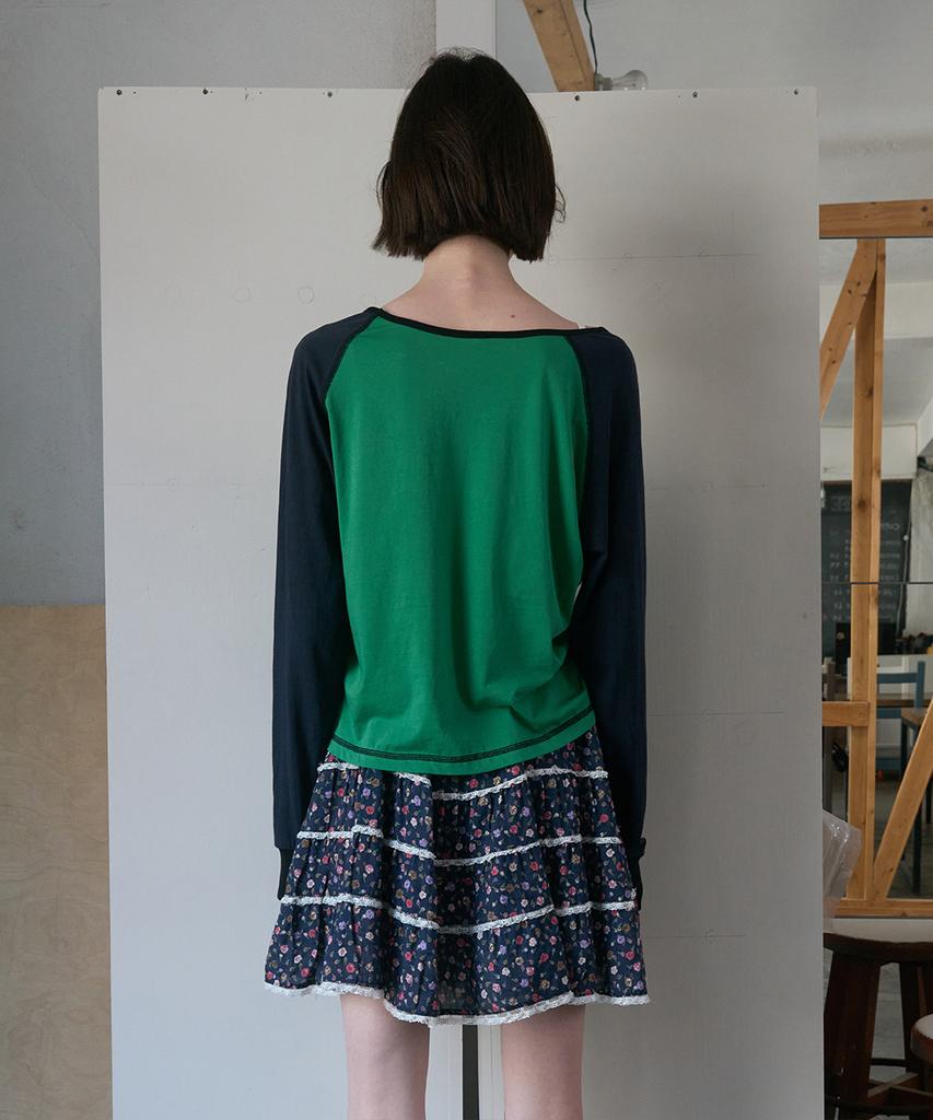 Nokeontencheu 374. Floral Short Skirt _ Navy