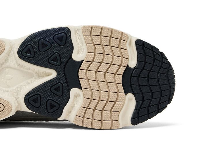 adidas Ozmillen Kreideweiß Karbon Wunderbeige (Damen)