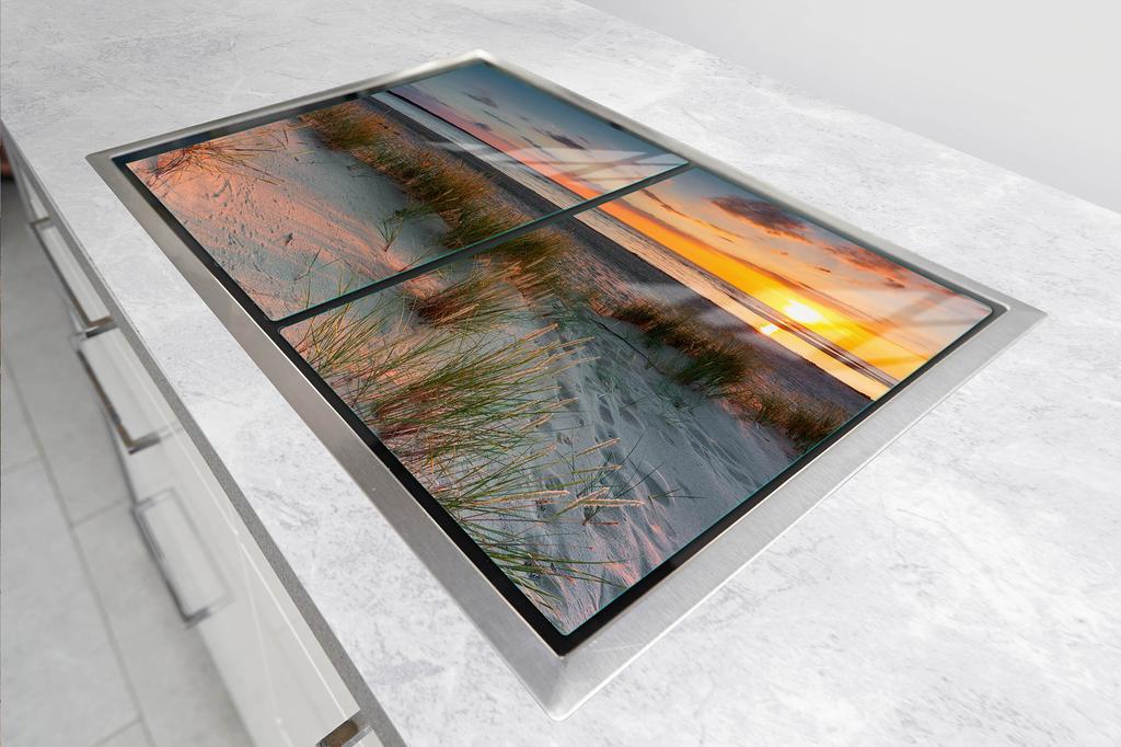 SZKLANA PŁYTA OCHRONNA NA KUCHENKĘ 70x52 PLAŻA