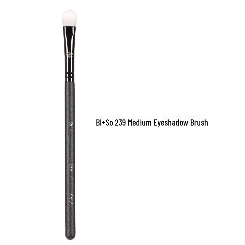 

Bi+So 239 Medium Wool Flat Eyeshadow Blending & Laydown Brush