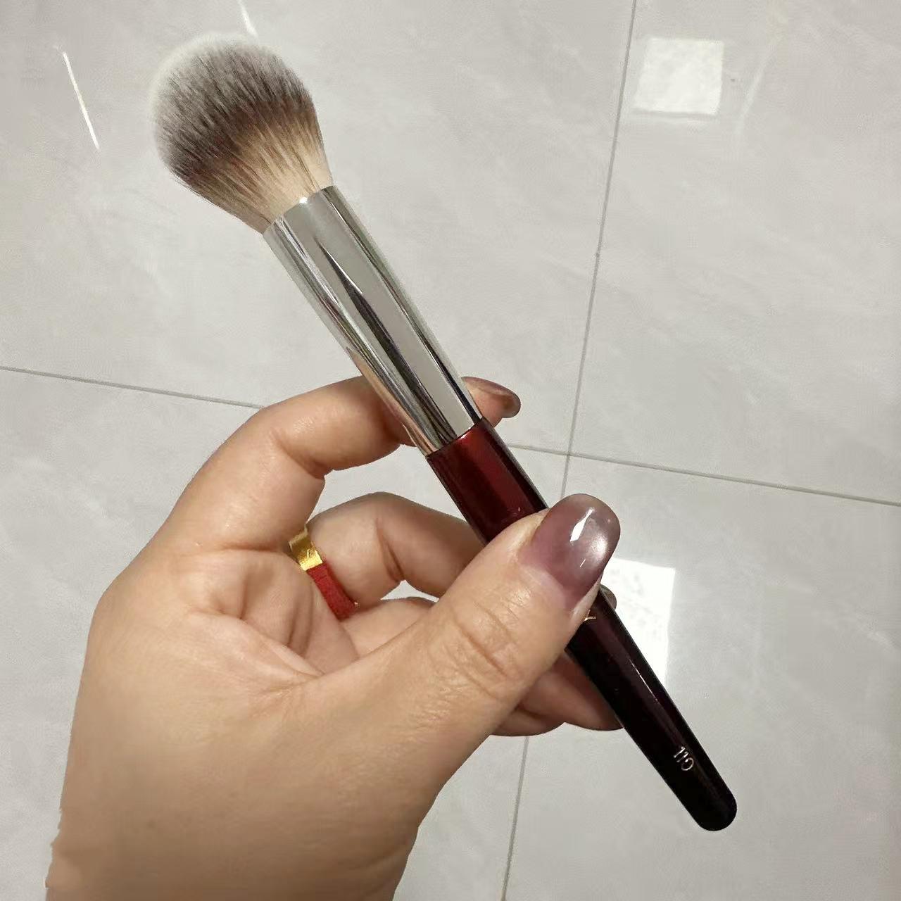 In Stock BK110 Flame Highlighter & Blush Brush - Small Loose Powder Contour Brush with Round Head, Stippling Brush, Single Piece