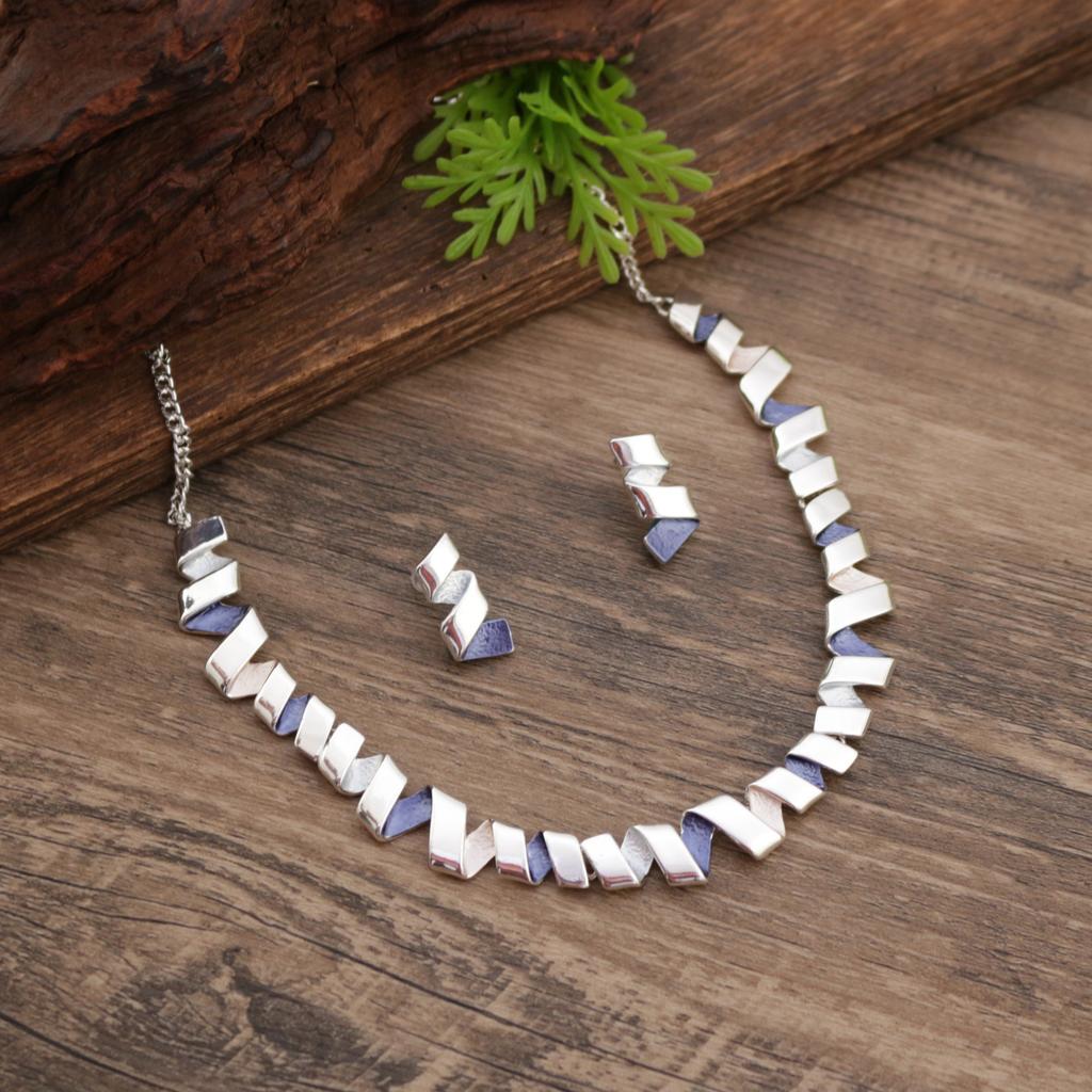 New enamel color spiral geometric line stud earrings necklace set, women's exaggerated geometric stud earrings necklace