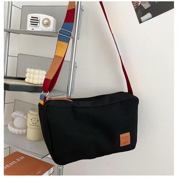 Minimalist Urban Style Nylon Shoulder Bag With Inner Pocket For Women