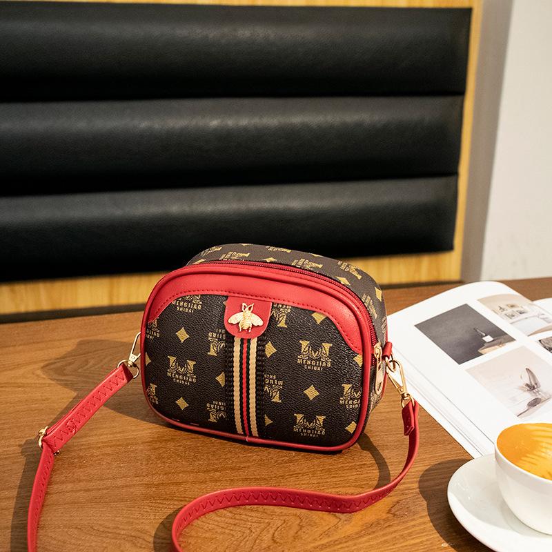 Stylish Retro Printed One-shoulder Crossbody Small Bag, a Fresh and Elegant Versatile Women's Bag