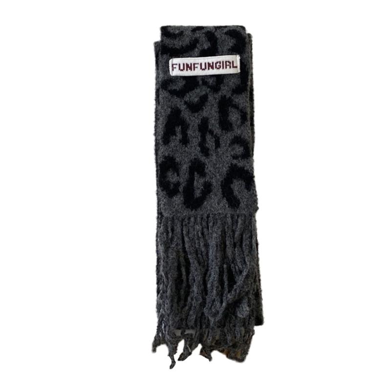 Vintage Leopards Print Tassels Scarf Soft Acrylic Neckerchief Warm Fashion Scarves for Women Warm Accessory