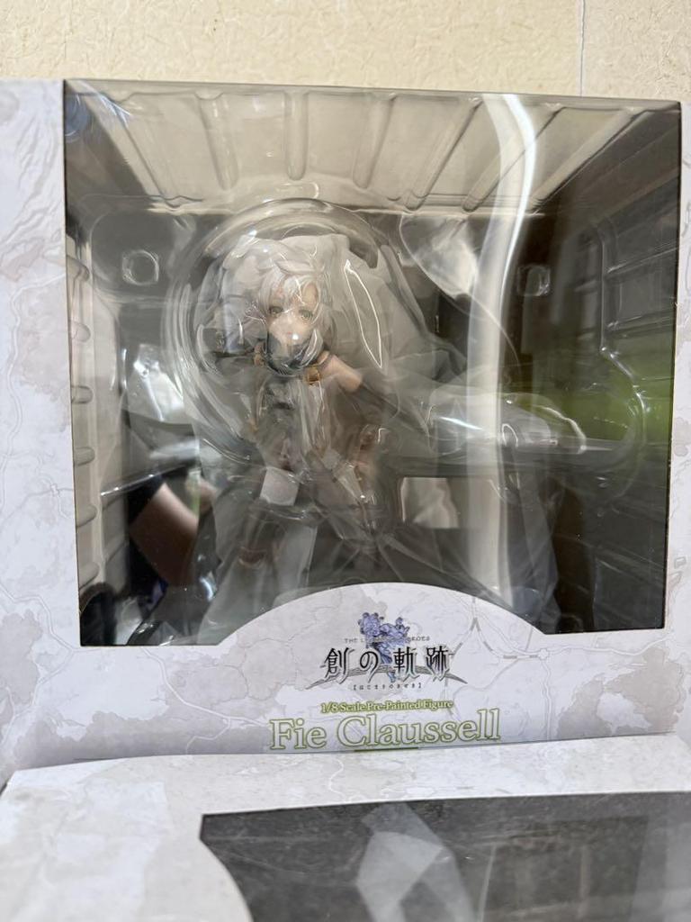 [USED] Fie Claussell Figure: Trails of Cold Steel IV with Skittle