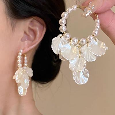 White Tassel Shell Petal Flower Pearl Beaded Hoop Earrings For Women Elegant Wedding Floral Big Earring