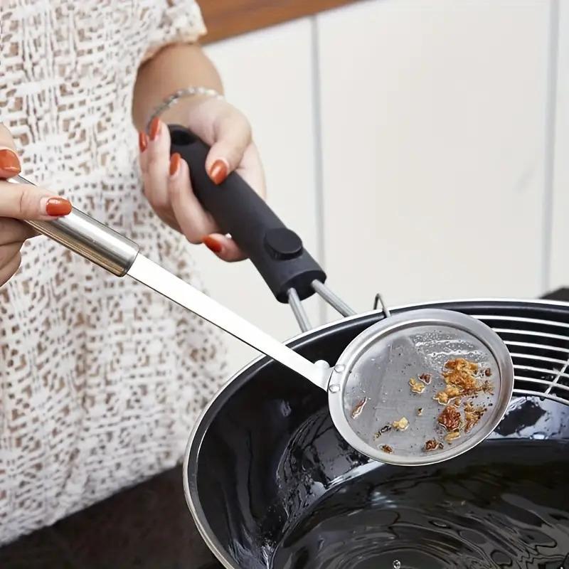 1pc Hot Pot Skimmer- Stainless Steel Fine Mesh Strainer Skimming Grease and Foam, Long Handle Wire Mesh Strainer, Kitchen