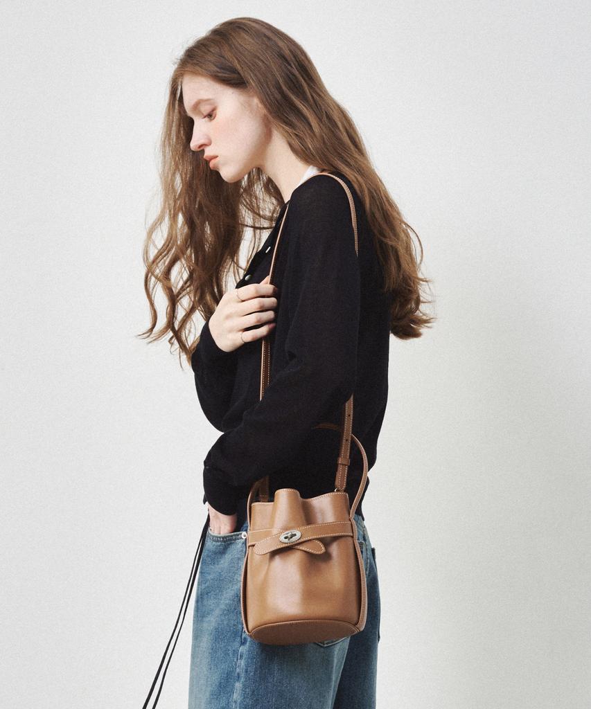 Ostkaka Classic Belt Bucket Mini Brown