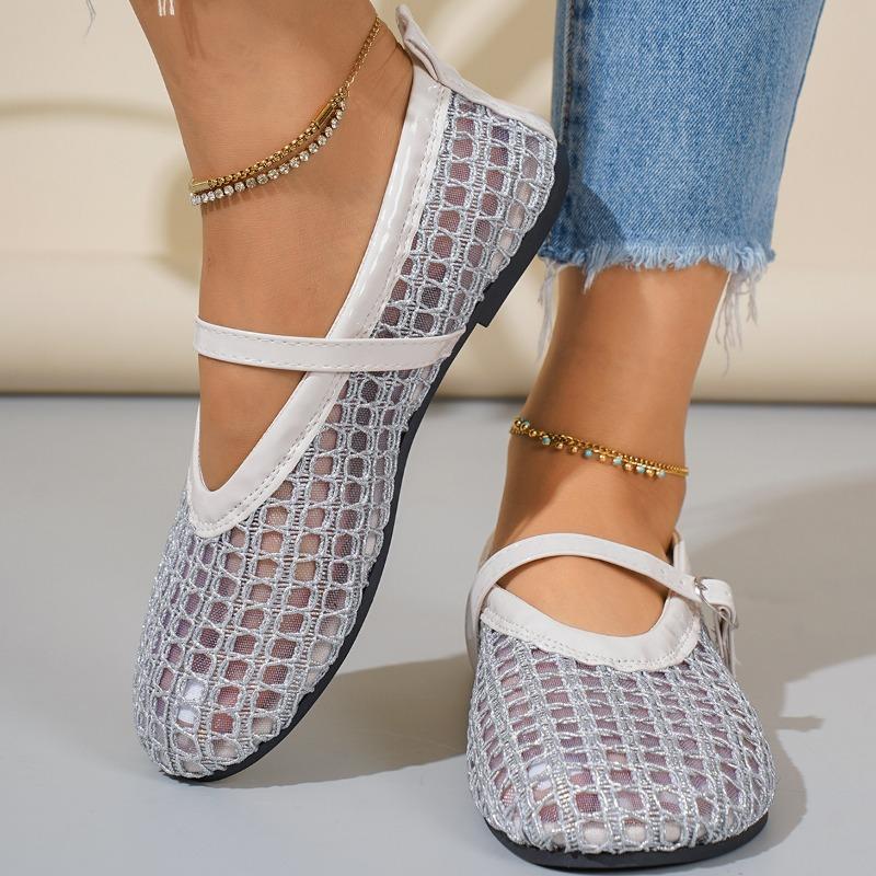 Spring and Summer New Round Head One-word Buckle with Shallow Mouth Single Shoes Women's Mesh Weaving Fashionable Hollow Versatile Sandals Women