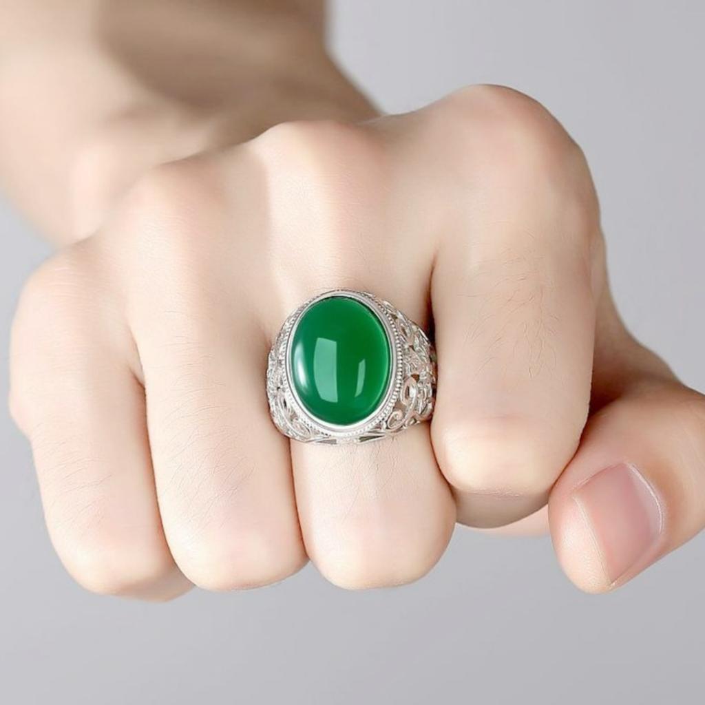 Silver-plated green agate men's ring, trendy and stylish, domineering white gold men's diamond ring, gemstone ring, adjustable size