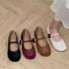 Grandma shoes Doudou shoes women's belt buckle Mary Jane shoes shallow mouth with a pedal