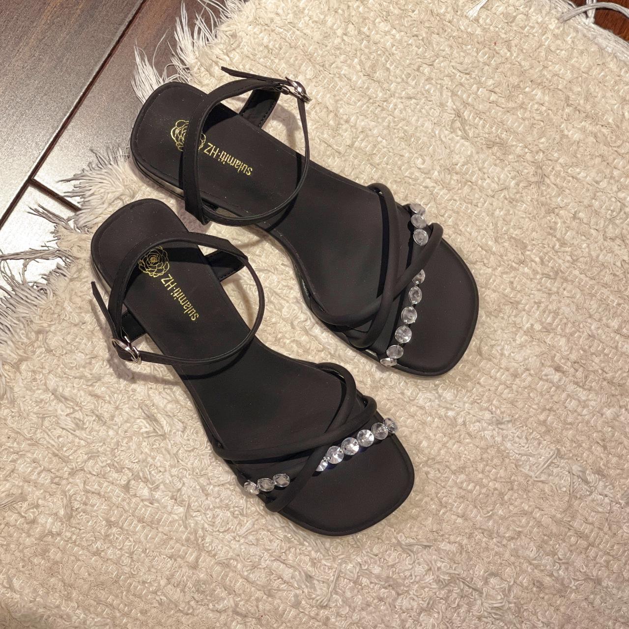 

Women s skirt wedge sandals women s summer new fashion rhinestone French thick heel temperament with high heels 34 чёрный