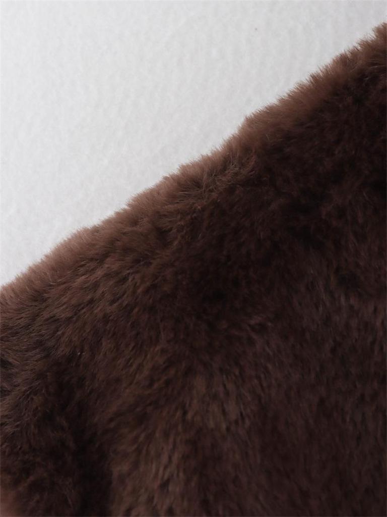 Podzimní/jarní dámský jednobarevný chlupatý top bez rukávů s polovysokým výstřihem a výstřihem 2025