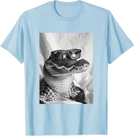 Cute Crocodile with Sunglasses Cool Swamp Animal Photo Booth TShirt Wildlife Animal Photographers Novelty Gift Y2k Graphic Tees
