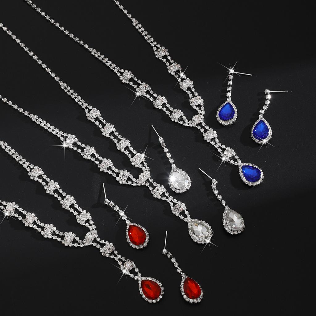 2026 Fashion Versatile Temperament Clavicle Chain Light Luxury Premium Neck Chain Water Drop Pendant Fringed Earrings Necklace Set