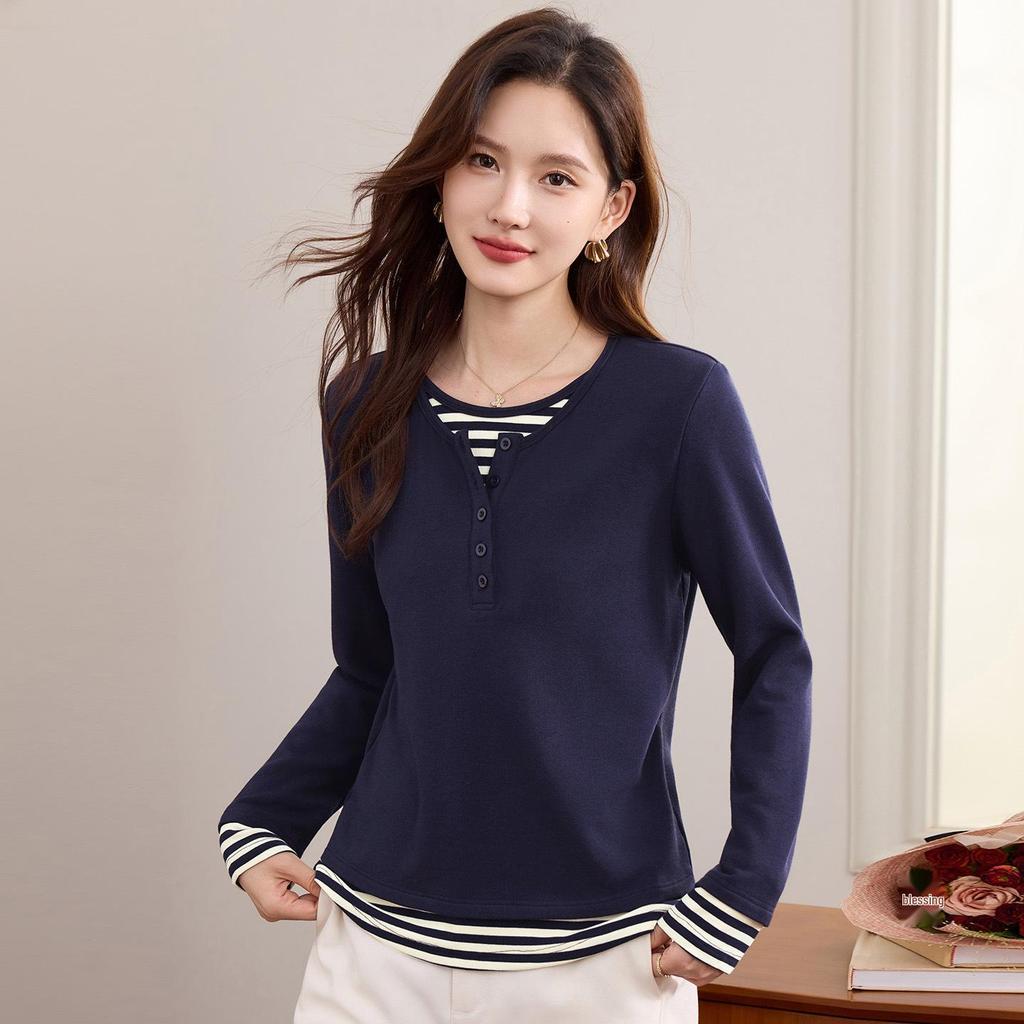 Women's Plus Velvet Long-Sleeve T-Shirt with Inner Layer - Stylish Two-Piece Design for Autumn/Winter 2025