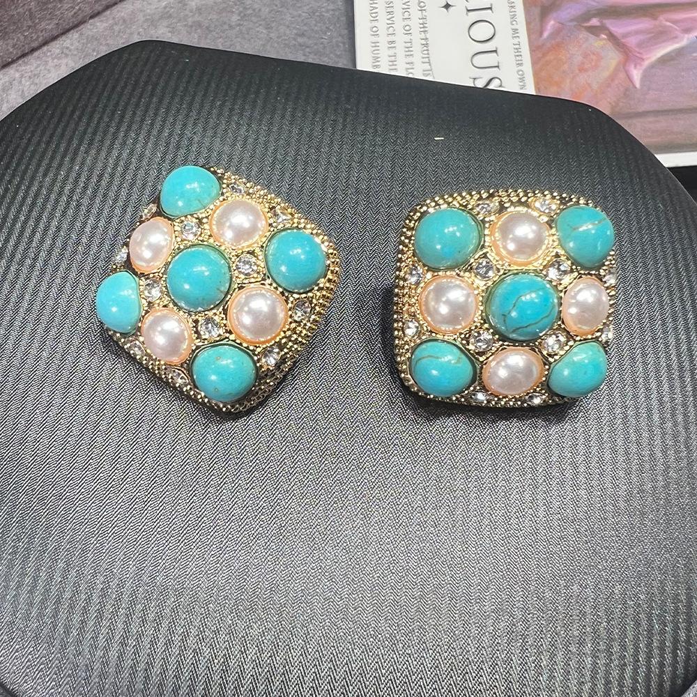 French Turquoise Square Hepburn Style Stud Earrings, Niche Design Sense Exquisite Versatile Elegant High-end Stud Earrings