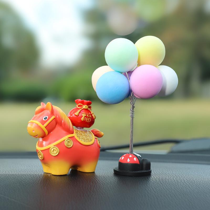 Little Pony Fufu Resin Figurine - Creative Car Console Decoration