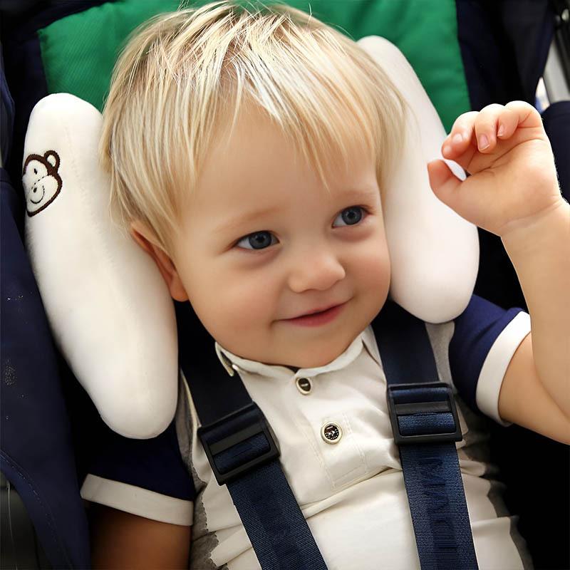 Banana-Shaped U-Shaped Neck and Head Support Pillow for Infant Strollers.