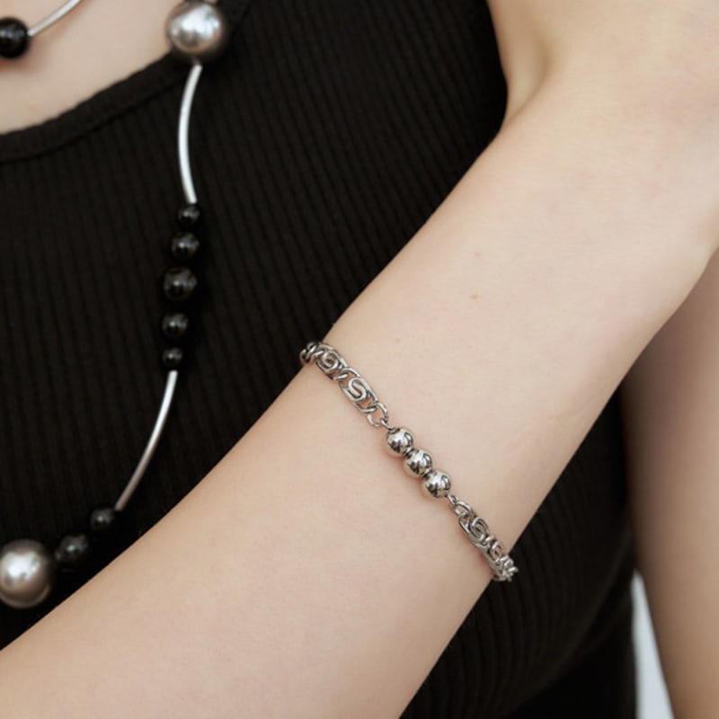 

XANADU THREE BALL BRACELET 2