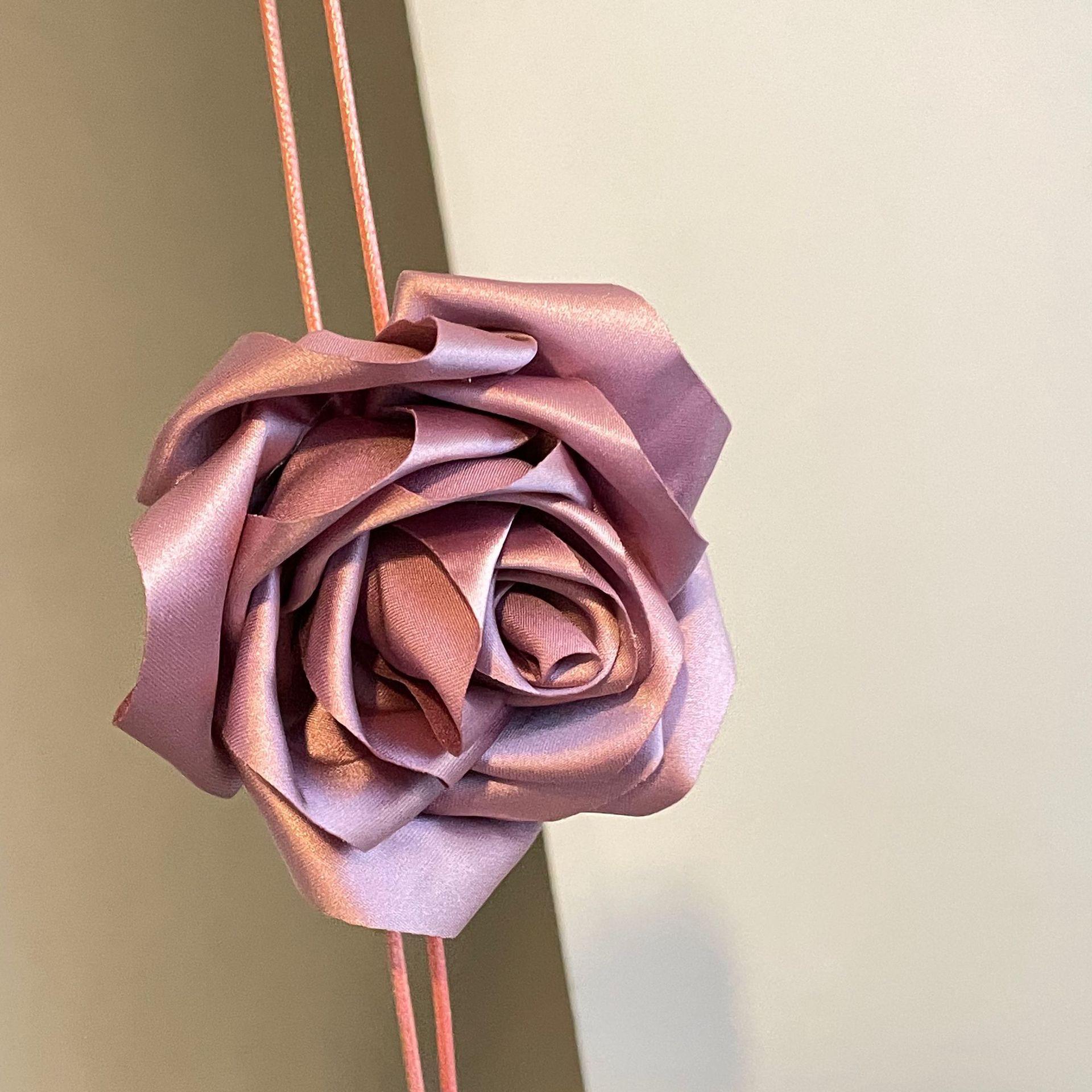 

Винтажное ожерелье-чокер с цветком из розового атласа и повязка для волос - Универсальный женский аксессуар для талии