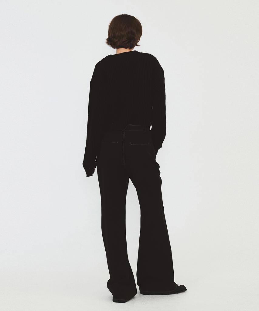Daiaegeuneol Cotton V Neck Knit (Black)