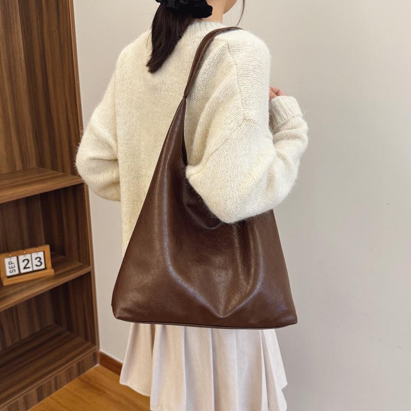 Korean version of fashion mother and child bag large-capacity bag women's bag 2025 new autumn and winter commuter tote bag versatile shoulder bag