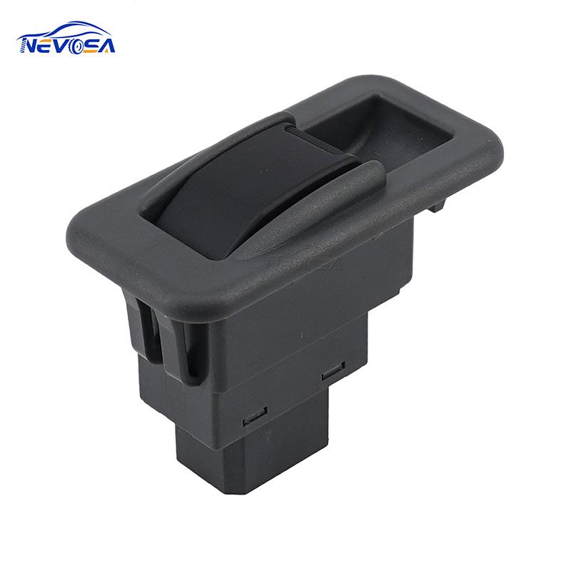 MR781916: Compatible with Mitsubishi Pajero V31/V32 Power Window Regulator and Switch.
