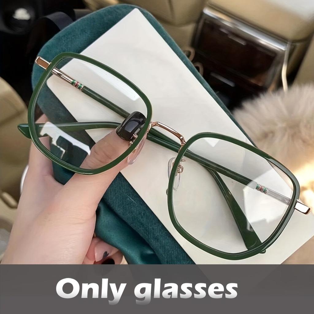Chic Large Square Frame Glasses - Versatile & Stylish for Men & Women Perfect for Daily Wear & Photoshoots Ideal Gift Choice
