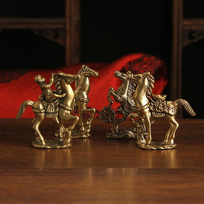 Statue de Cheval en Laiton Vintage Ornement de Bureau Décoration Artisanat Métallique Créatif Décorations pour la Maison Statue du Cheval du Zodiaque Stéréoscopique
