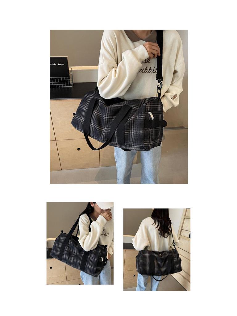 Women's Travel Backpack: Large Capacity, Lightweight, Wear-Resistant, Splash-Proof, Dry/Wet Separation for Swimming and Fitness.