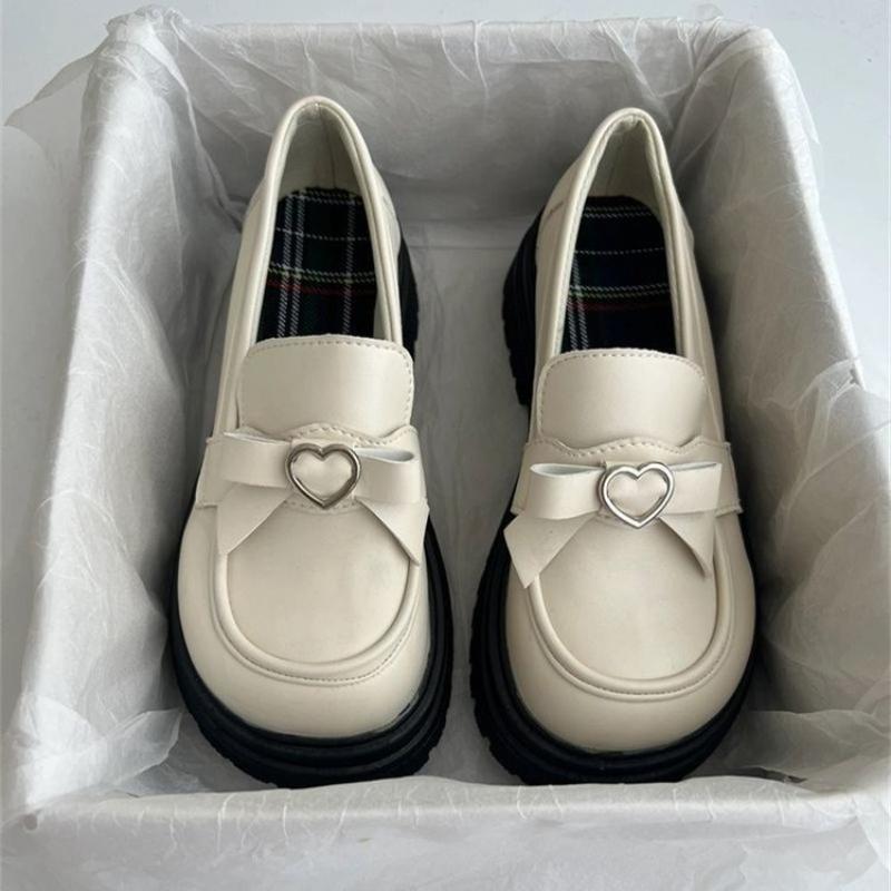 Fashion Fashion British Style Woman Shoe Spring New Round Flat Shoe Retro Versatile Women Casual Shoes Comfort Simple Women Leather Shoe